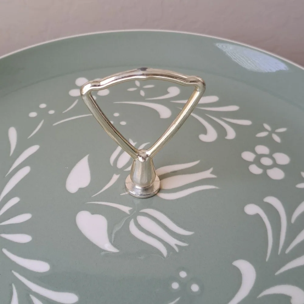 Vtg MCM Harkerware Provencial Tulip Tidbit Serving Tray Dish Metal Handle Green